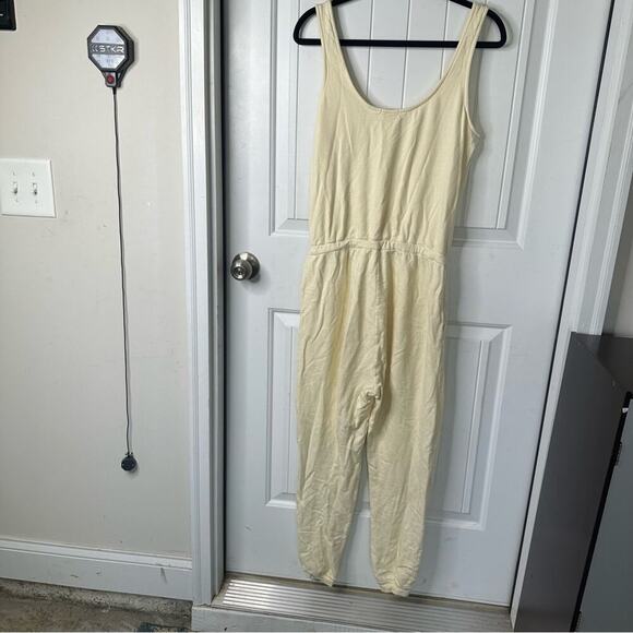 Vitamin A pale cream yellow Avalon jumpsuit size small revolve vacation - Picture 4 of 6